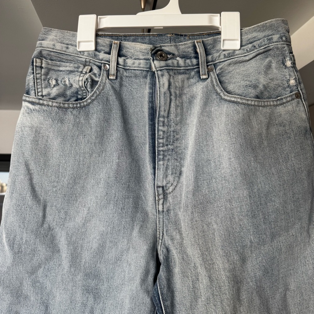 Levi's Premium Barrel Crop Jeans Light Wash 29 - Picture 7 of 16